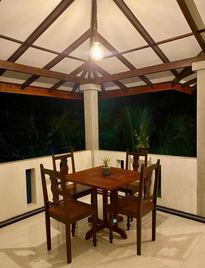 Nilupul Villa Ambalangoda  Exterior photo