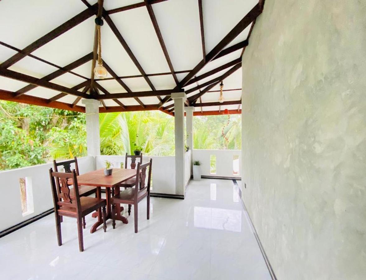 Nilupul Villa Ambalangoda  Exterior photo